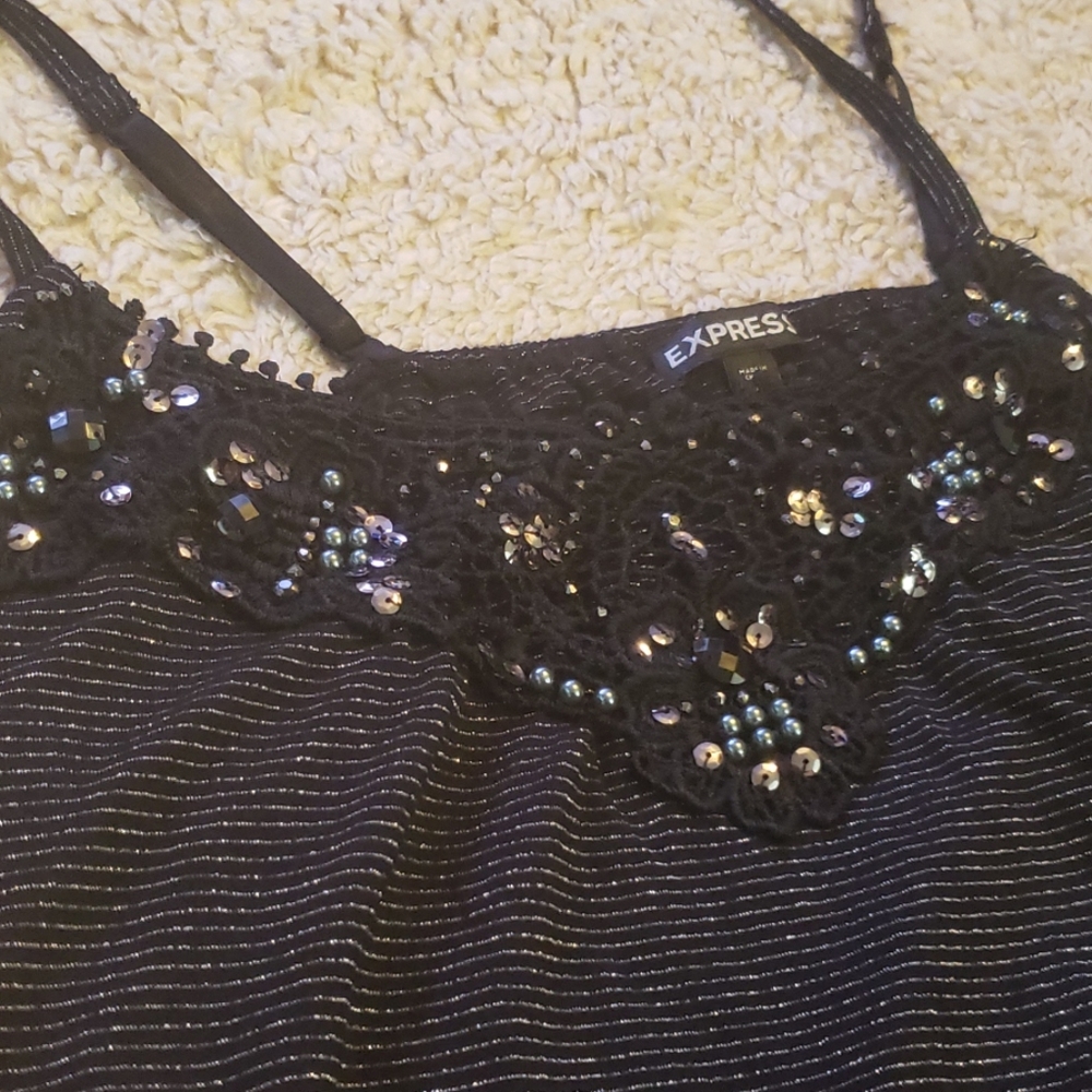 EXPRESS TOP - Picture 2 of 9